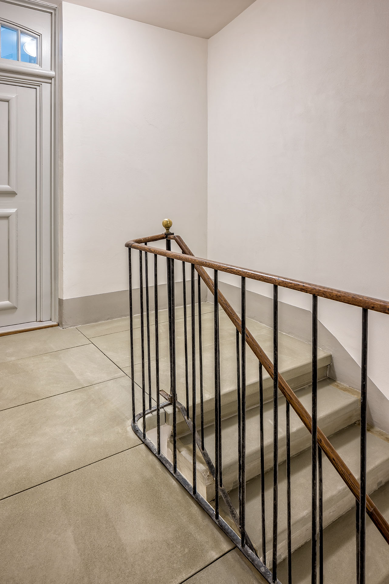 teaser.title